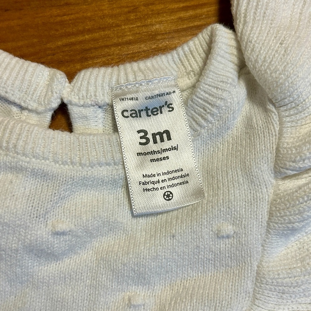 Carter's White Textured Ruffle Sleeve Bodysuit - Picture 6 of 7